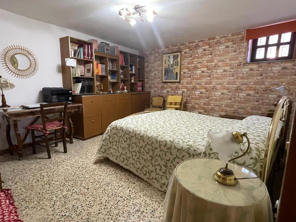 Casa Fra Gli Ulivi Di Giuseppe Vendégház Sonnino Kültér fotó