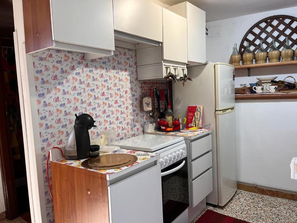 Casa Fra Gli Ulivi Di Giuseppe Vendégház Sonnino Kültér fotó